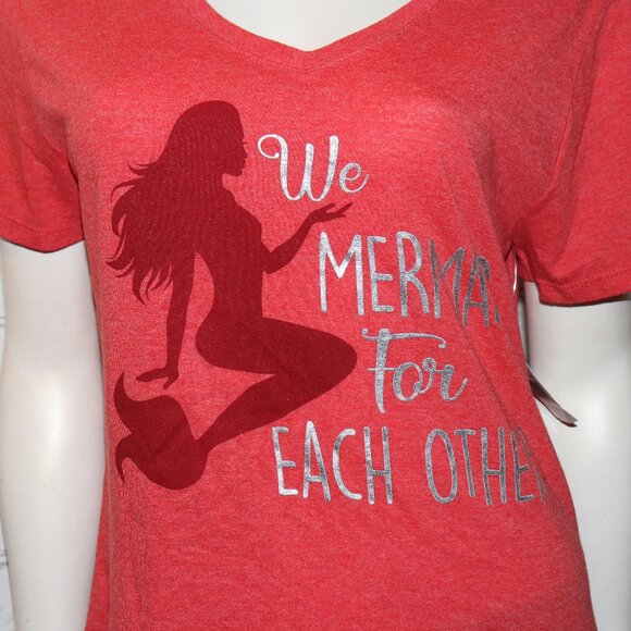 🧜♀️❤️🌊 “We Mermaid for Each Other” Tee · Red · Size L · NWT - Picture 1 of 7